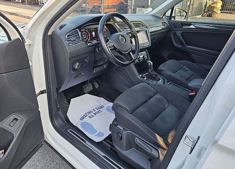 Zunanja slika - VW Tiguan - 2.0 TDI SCR 4MOTION DSG R-Line Ed. 190KM - 6