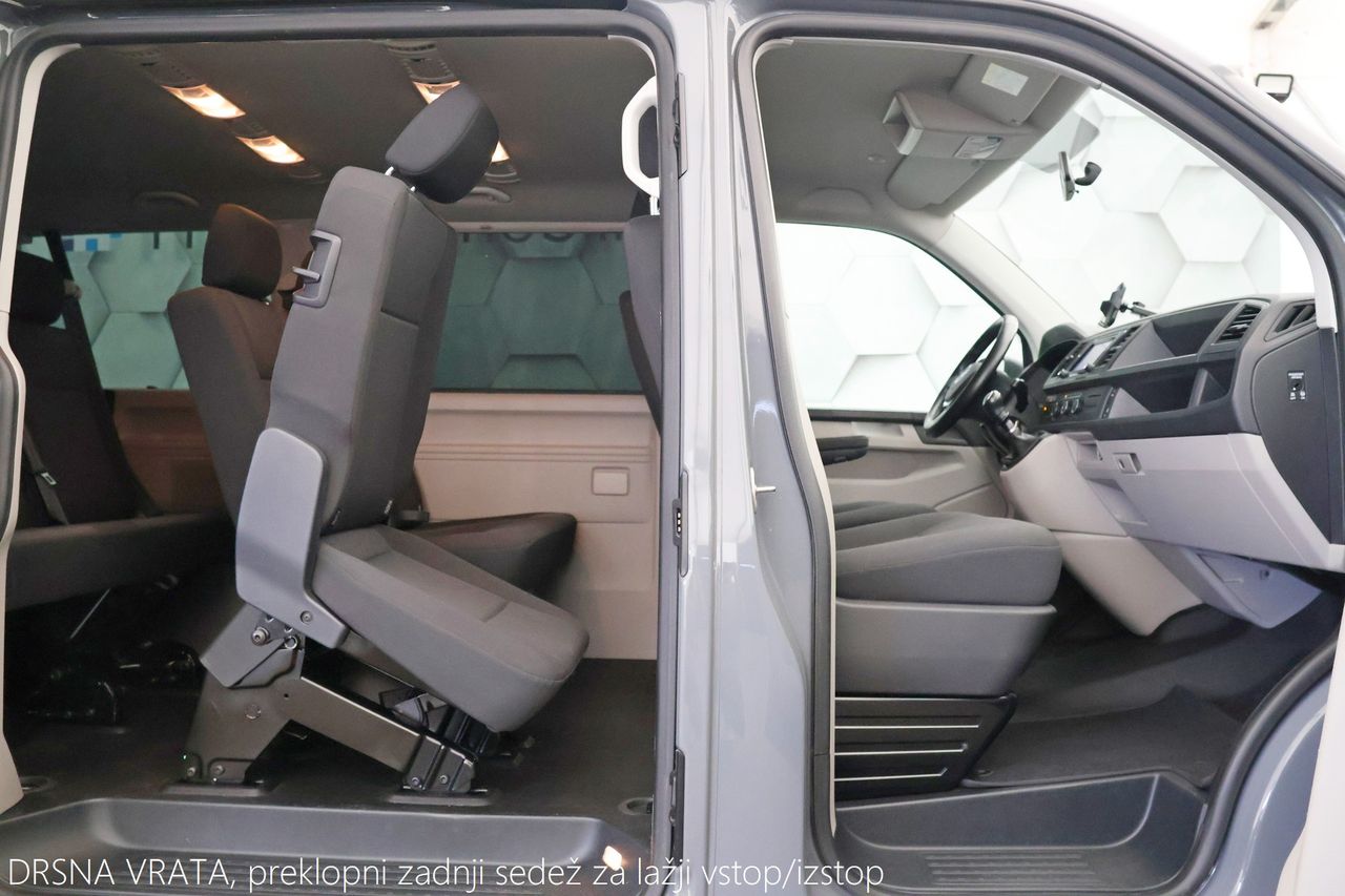 Zunanja slika - VW Caravelle - Multivan T6 2.0 TDI 204KM 1+7 - 10