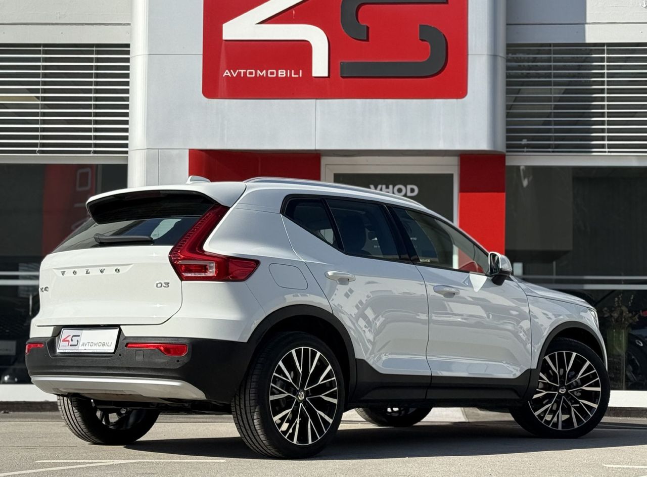 Zunanja slika - Volvo XC40 - D3 A Momentum 1.LASTNIK - 5