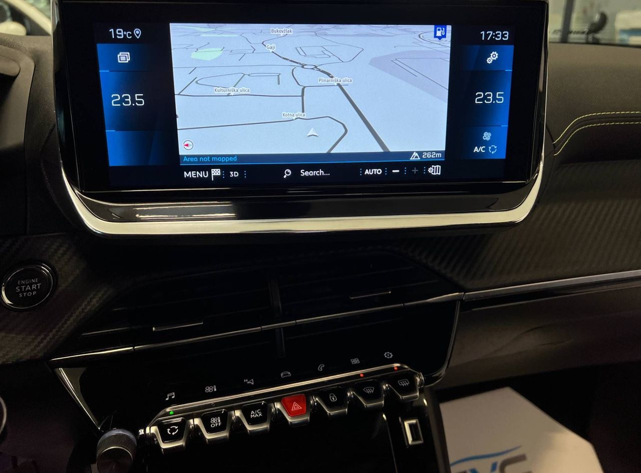 Zunanja slika - Peugeot 2008 - 1.2-130KM-GT-LINE-FULL-LED-KAM-PANO-VIRTUAL-ASSIST - 15