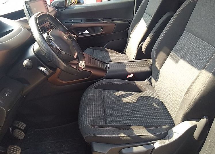 Zunanja slika - Peugeot Rifter - 1.5 BLUEHDI 130  N1 GT LINE -13- - 5