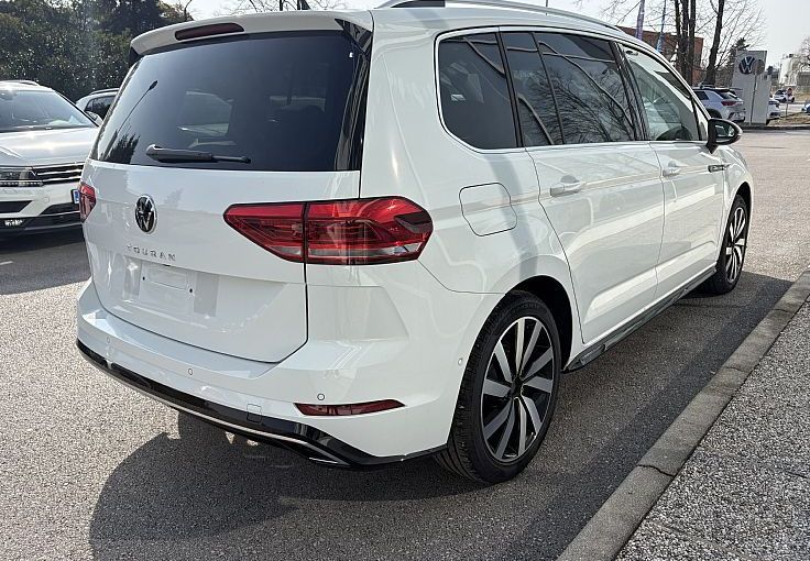 Zunanja slika - VW Touran - 2.0 TDI R-Line Final Edition  - ZALOGA-7 SEDEŽEV - 3