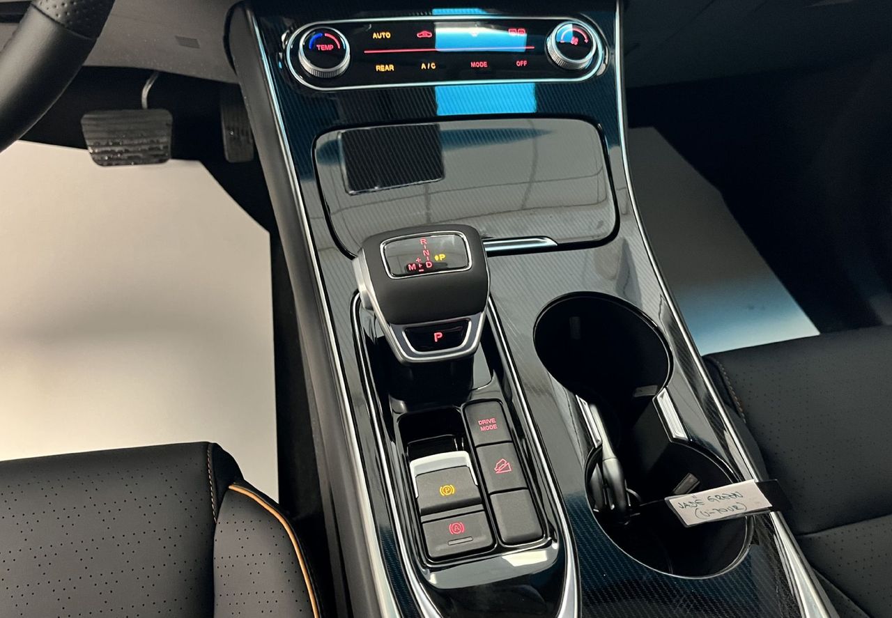 Zunanja slika - Forthing Forthing U Tour - U-Tour 1.5 DCT7 177KM - ADAS - NA ZALOGI - - 18