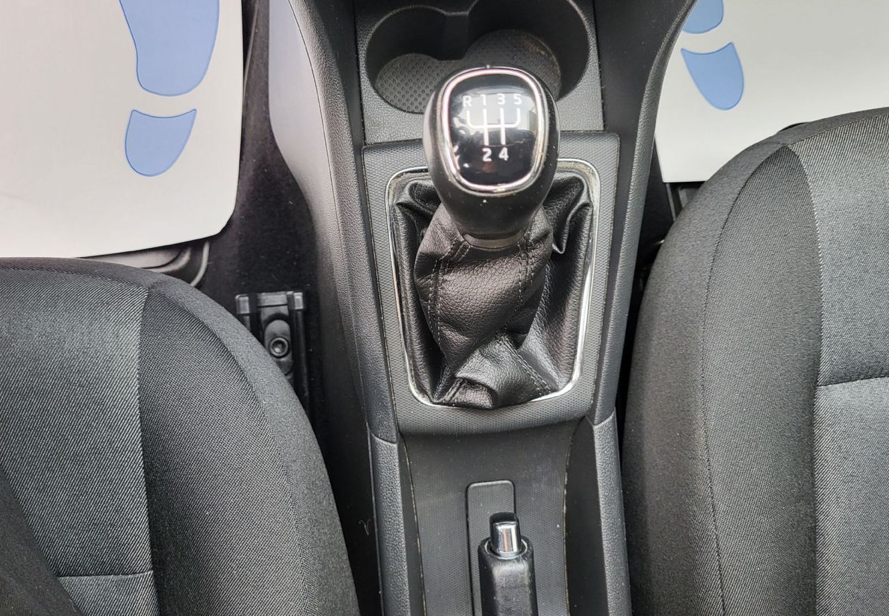 Zunanja slika - Škoda Rapid - 1.0 TSI slo-1last-ac-el.paket-vl.kljuka-Bluetooth - 11