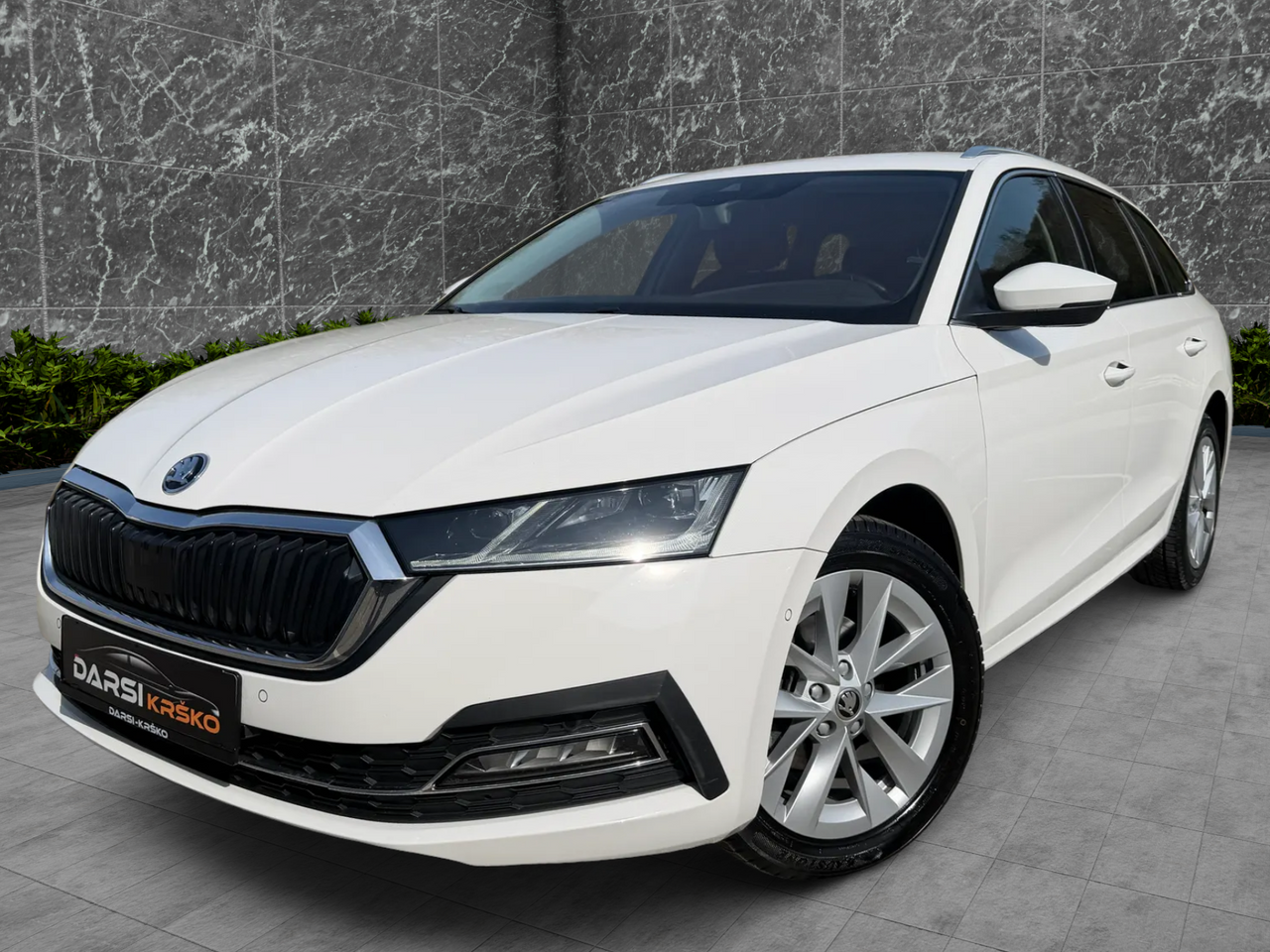 Zunanja slika - Škoda Octavia - 2.0TDI Style DSG 150PS MATRIX ACC PRIKLOP ALU17 - 5