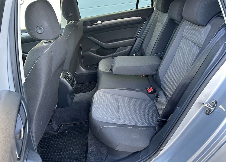 Zunanja slika - VW Passat - 2.0 TDI BMT Comfortline DSG-NAVI-PDC - 11