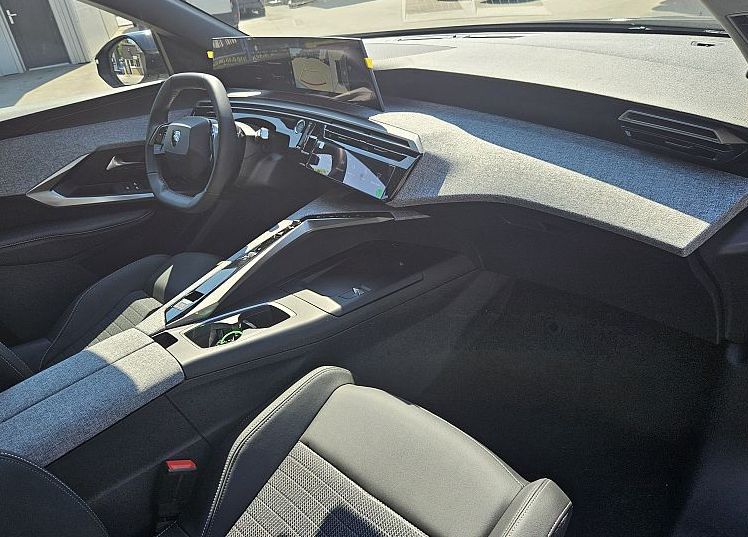 Zunanja slika - Peugeot 3008 - ALLURE 145 HIBRID e-DCT €6.4 - 8