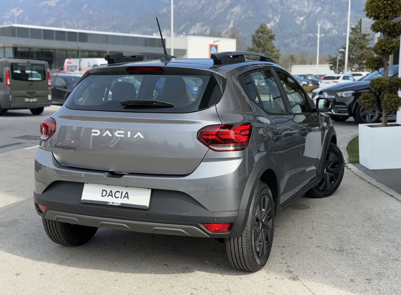 Zunanja slika - Dacia Sandero - 1.0 TCe 110 Stepway Essential - 4