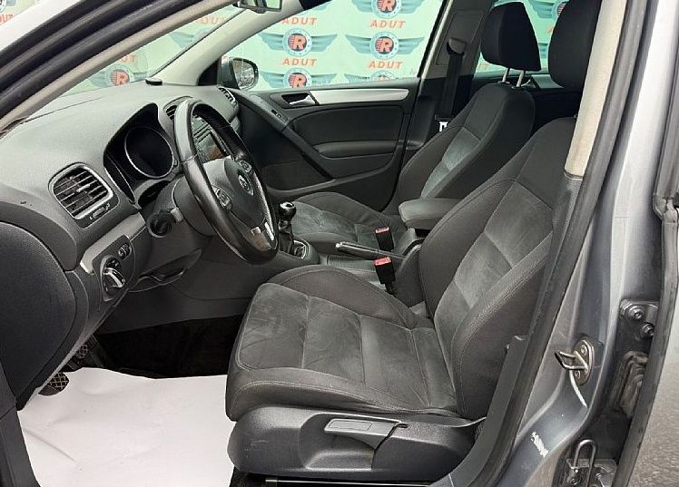 Zunanja slika - VW Golf - 2.0 TDI PARK.SENZ NAVI GRET.SEDEZ CAM... - 7