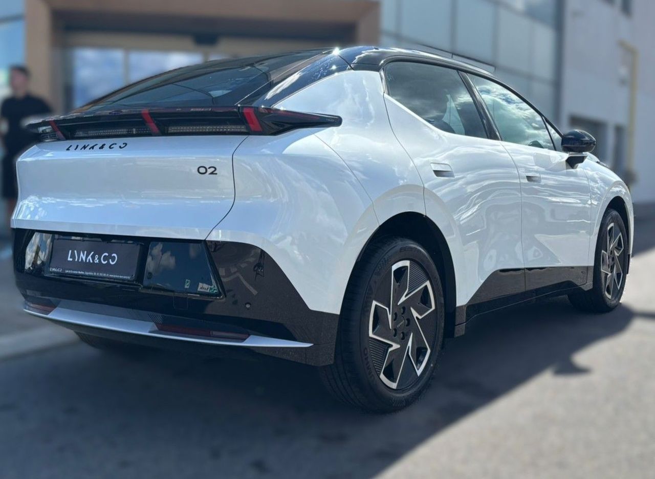 Zunanja slika - Lynk & Co 02 - CORE 66kWh - 4