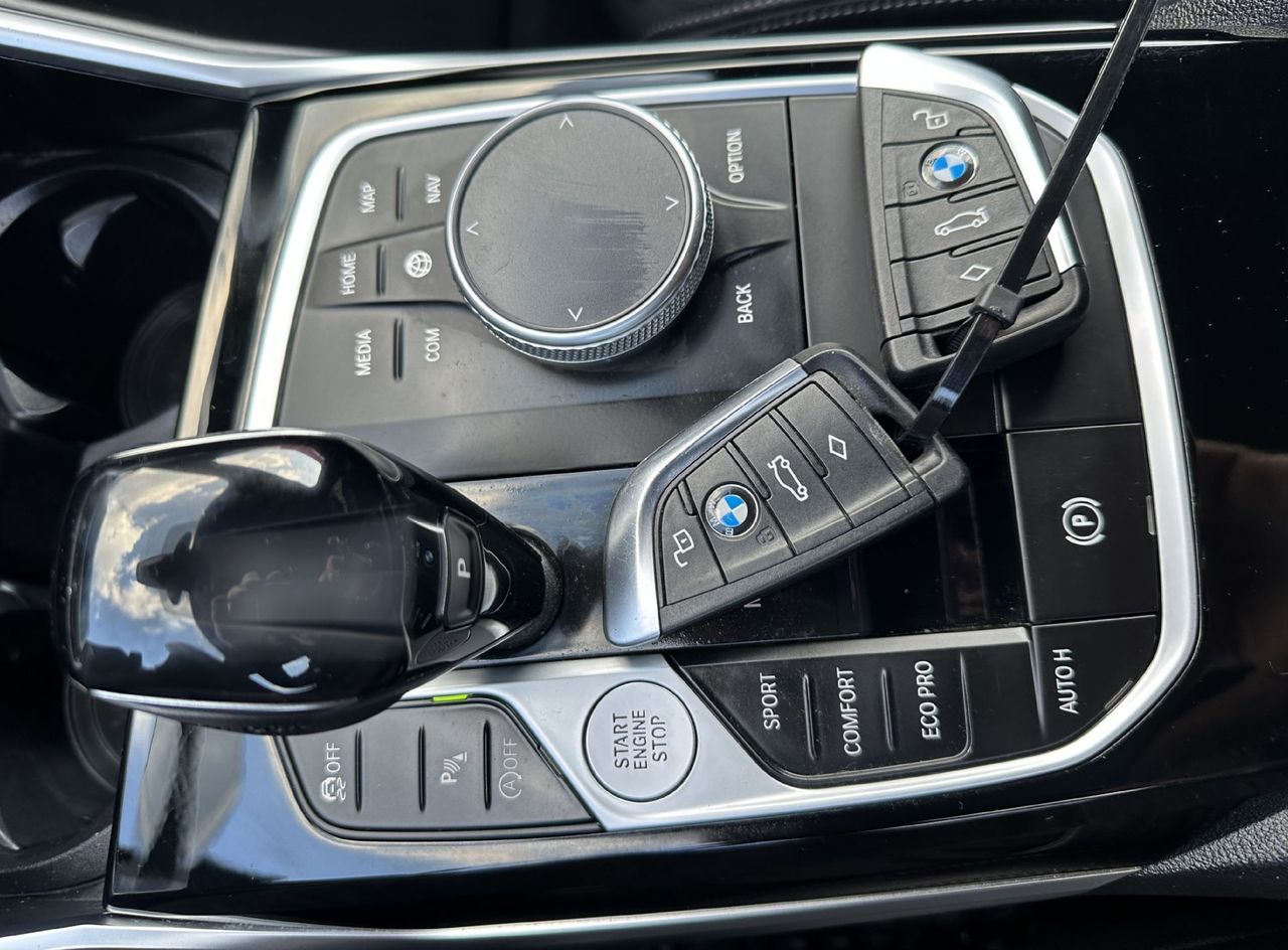 Zunanja slika - BMW Serija 3 - Touring: 318i Luxury.NEMŠKI+4ALU.KAMERA.LED.USNJE.ACC.BE - 12