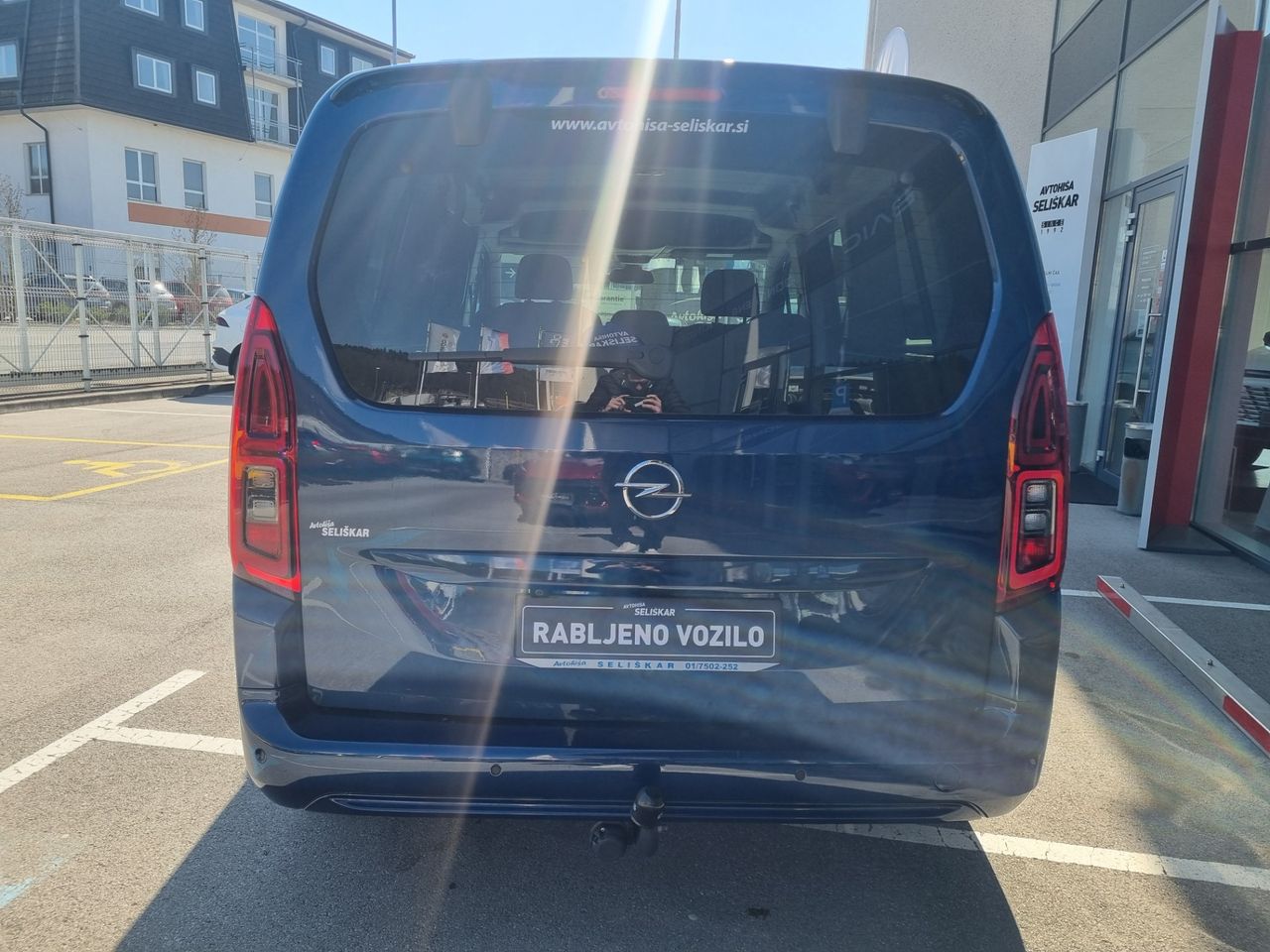 Zunanja slika - Opel Combo - XL 1.5 HDI 96KW - VLEČNA KLJUKA - ODLIČEN - 6