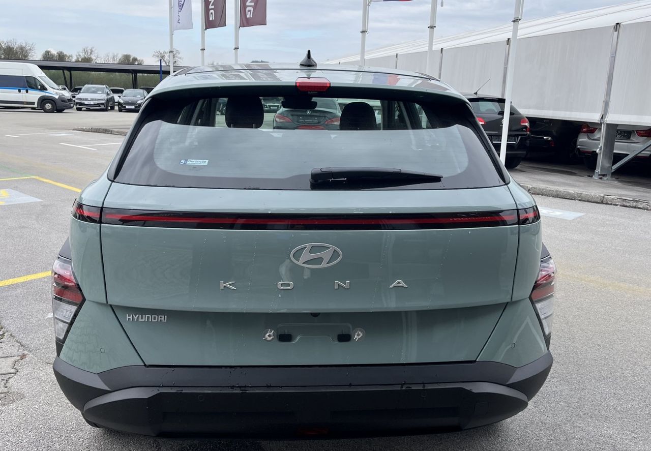 Zunanja slika - Hyundai Kona - 1.6 T-GDI 138 STYLE - 5