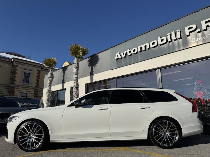 Zunanja slika - Volvo V90 - D4 AVT Momentum Pro R-DESIGN-VIRTUAL.HARMAN.KARDON - 4