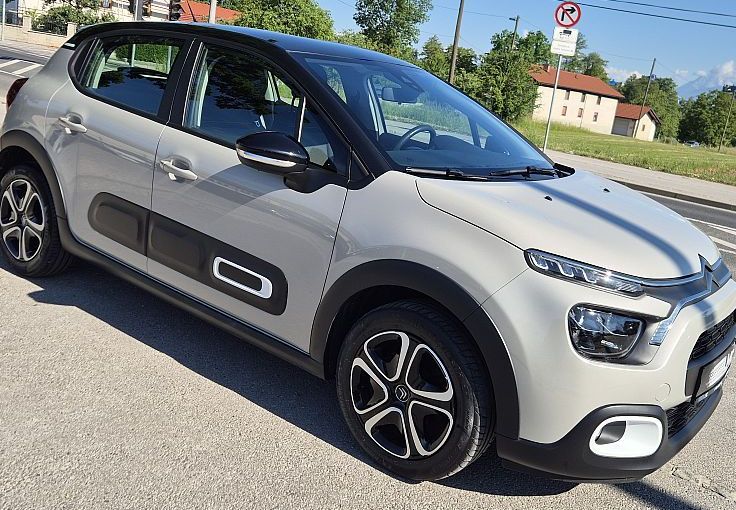 Zunanja slika - Citroën C3 - 1.2 Feel Pack °FULL LED °AVT. KLIMA °odličen - 2