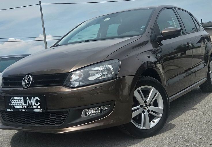 Zunanja slika - VW Polo - 1.2 60ks °LIFE° °TEMPOMAT° °PARK-SENZORJI° - 3