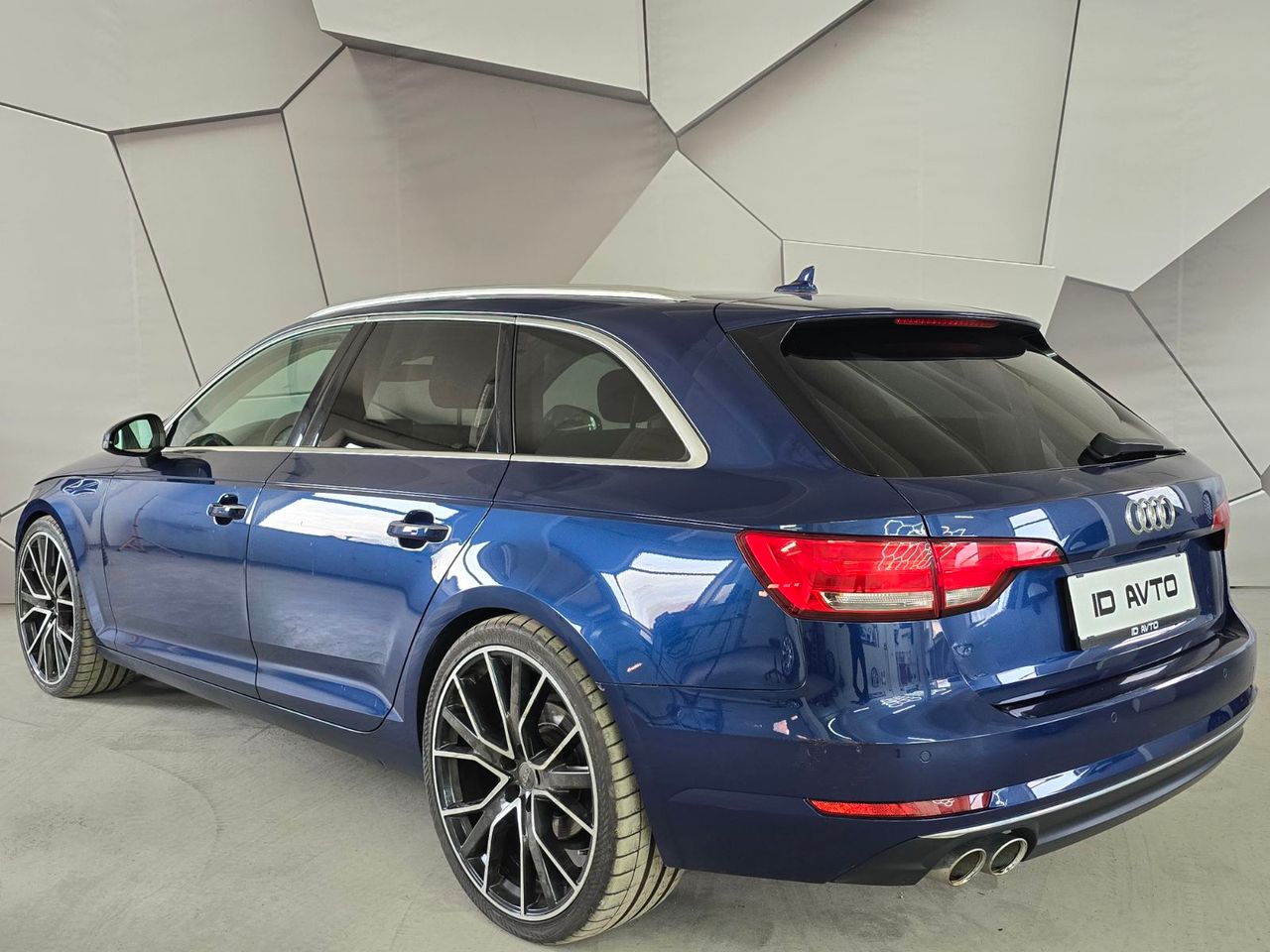 Zunanja slika - Audi A4 - Avant 2,0 TDI Sport S tronic - 3