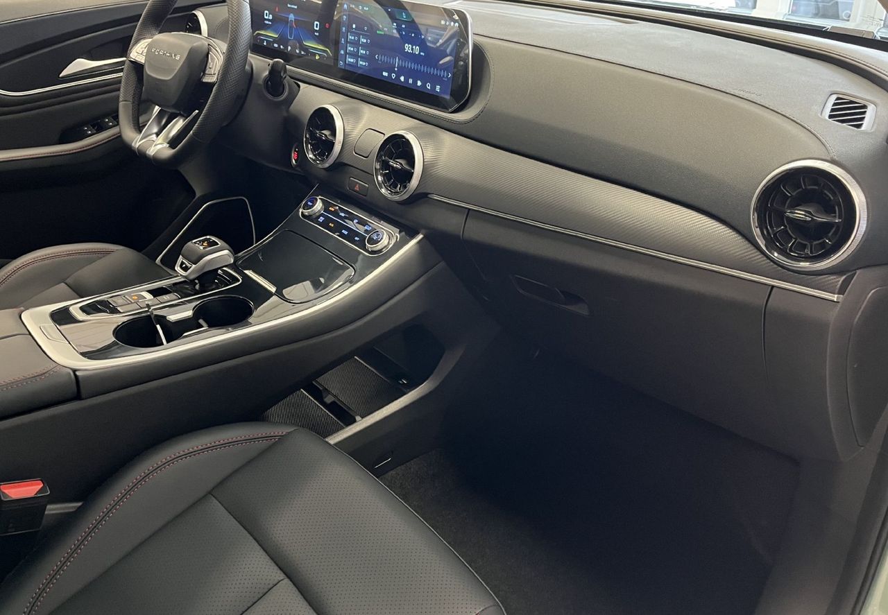Zunanja slika - Forthing Forthing T5 EVO - T5 Evo 1.5 T-GDI LUXURY - NA ZALOGI - my 2025 - - 8