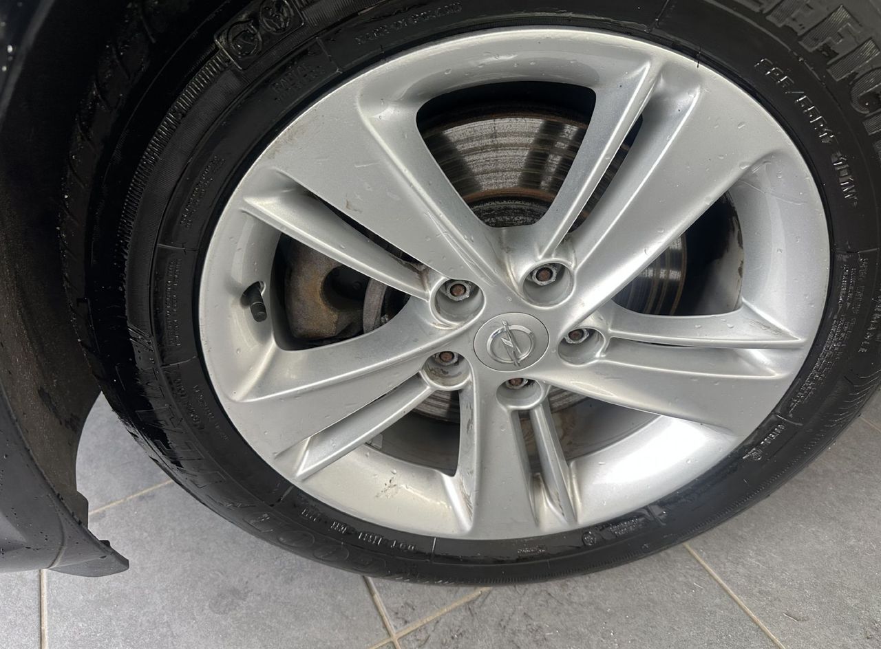 Zunanja slika - Opel Insignia - Sports 2.0 CDTi Innovation Avt.NEMŠKI+4ALU.USNJE - 4