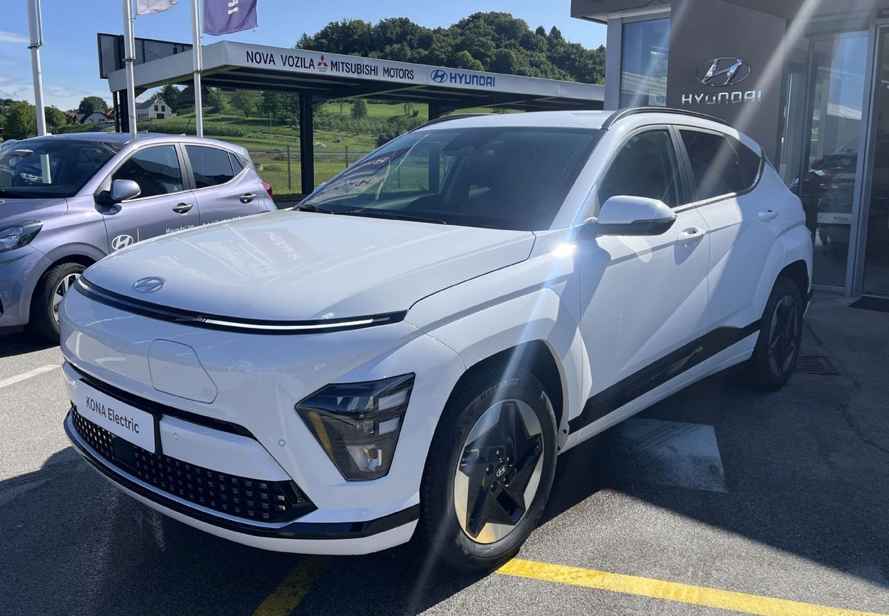 Zunanja slika - Hyundai Kona - BEV 65KWH PREMIUM - 3
