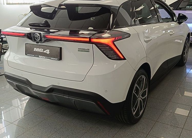Zunanja slika - MG MG4 - Luxury 64 kWh - 4