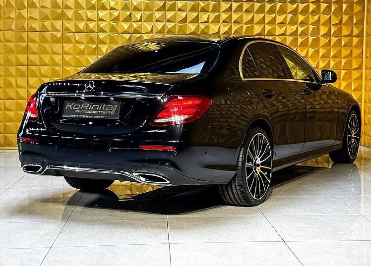 Zunanja slika - Mercedes-Benz E-Razred - AMG E220d LED-NAVI.-KAMERA-F1-TEMP. - 33