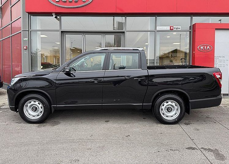 Zunanja slika - SsangYong Musso - Grand 2.2 XDi Active+ 4WD M T - 3