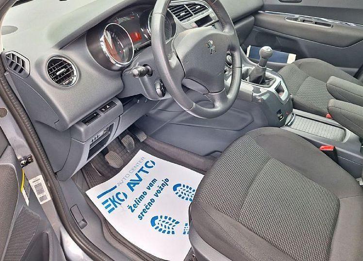 Zunanja slika - Peugeot 5008 - 1.6 16v 120 FAMILY-PANORAMA-SLO-SAMO 159000KM-... - 8