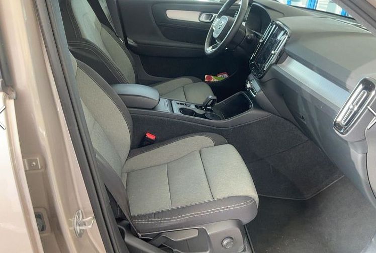 Zunanja slika - Volvo XC40 - B3  P   AT FWD DCT. NAVY. DAB.FULL LED. PARK.SENZ. - 5