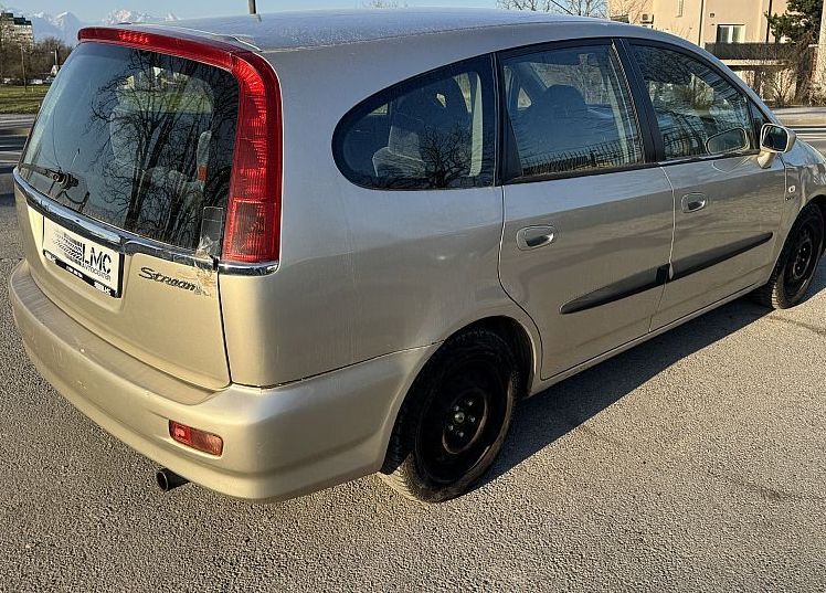 Zunanja slika - Honda Stream - 2.0i ES KLIMA 7 SEDEŽEV SLO POREKLO - 3