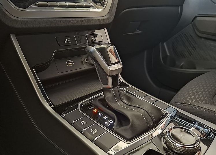 Zunanja slika - KG Mobility Korando - 1.5 T-GDI 120 kW SMART AVTOMATIK - 12