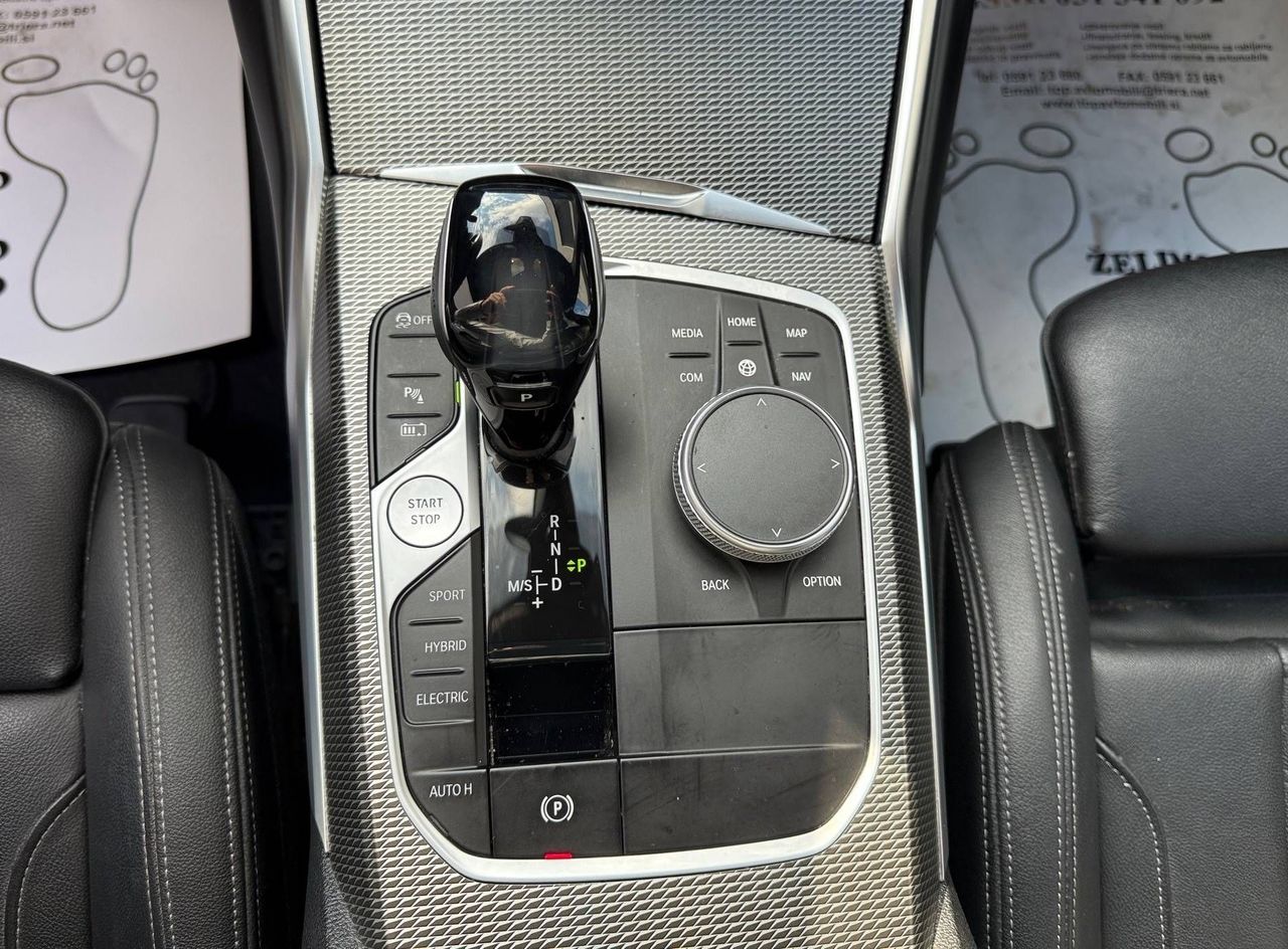 Zunanja slika - BMW Serija 3 - Touring: 330E M-PAKET FULL LED NAVI TEMP VIRTUAL KAMERA - 14