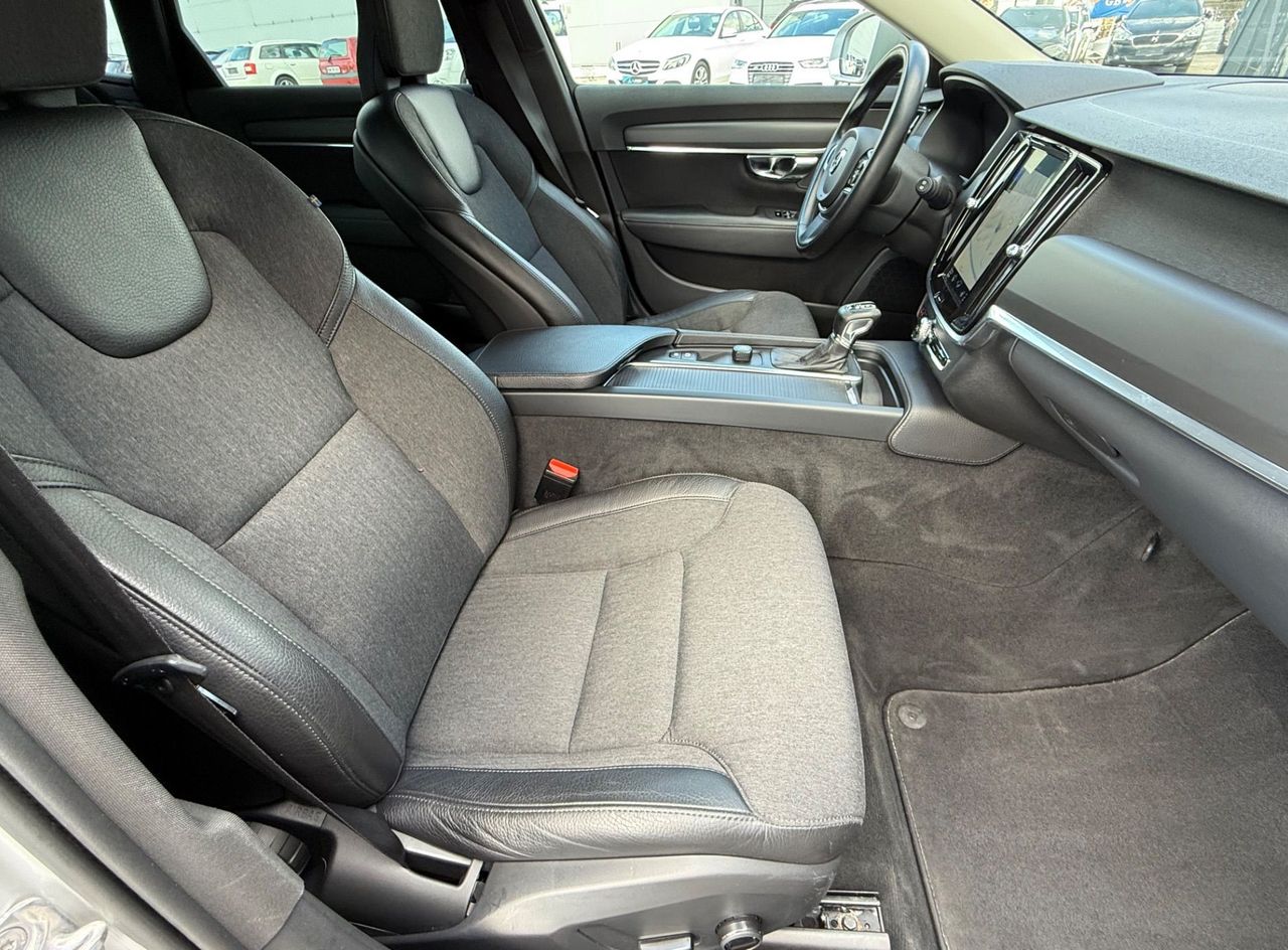 Zunanja slika - Volvo V90 - D3 A AWD Kinetic-Virtual-Full led-Velik servis... - 14