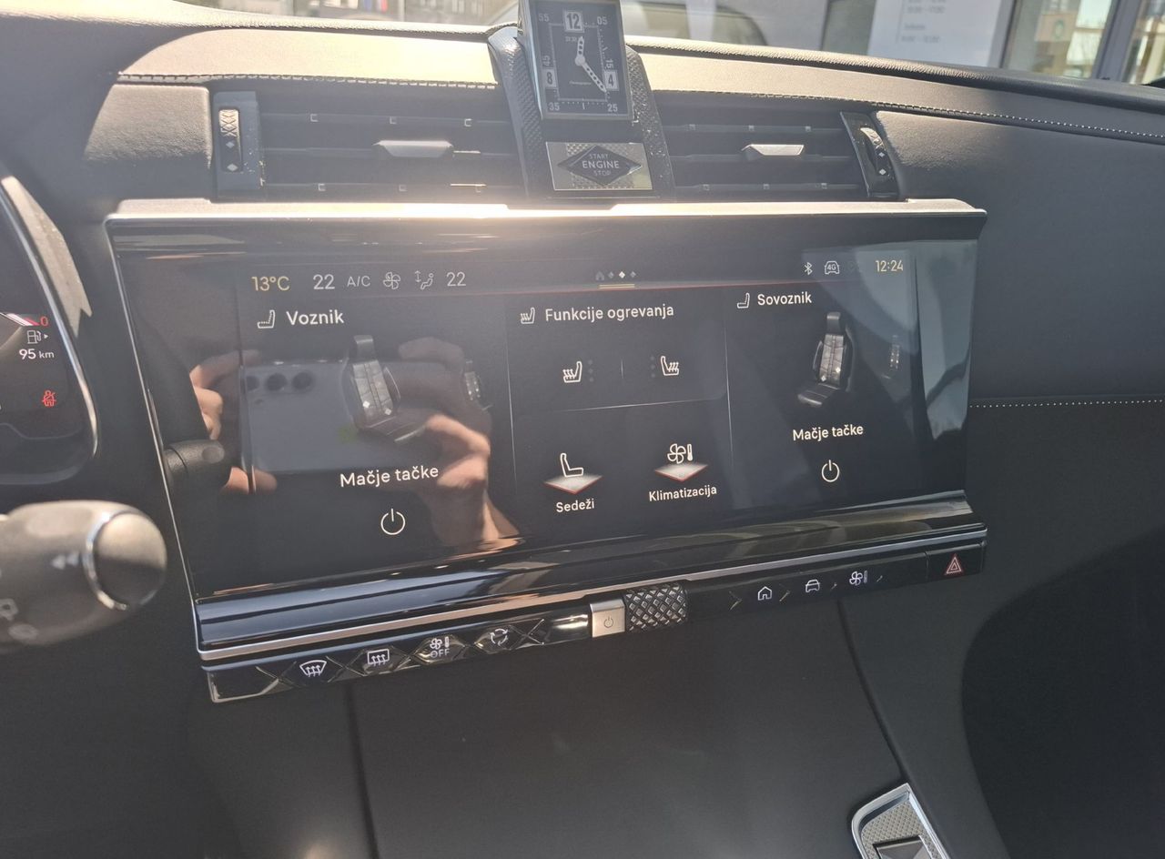 Zunanja slika - DS DS 7 - 4x4 E-Tense 300 Opera AVTOMATIK - BOGATA OPREMA - 13