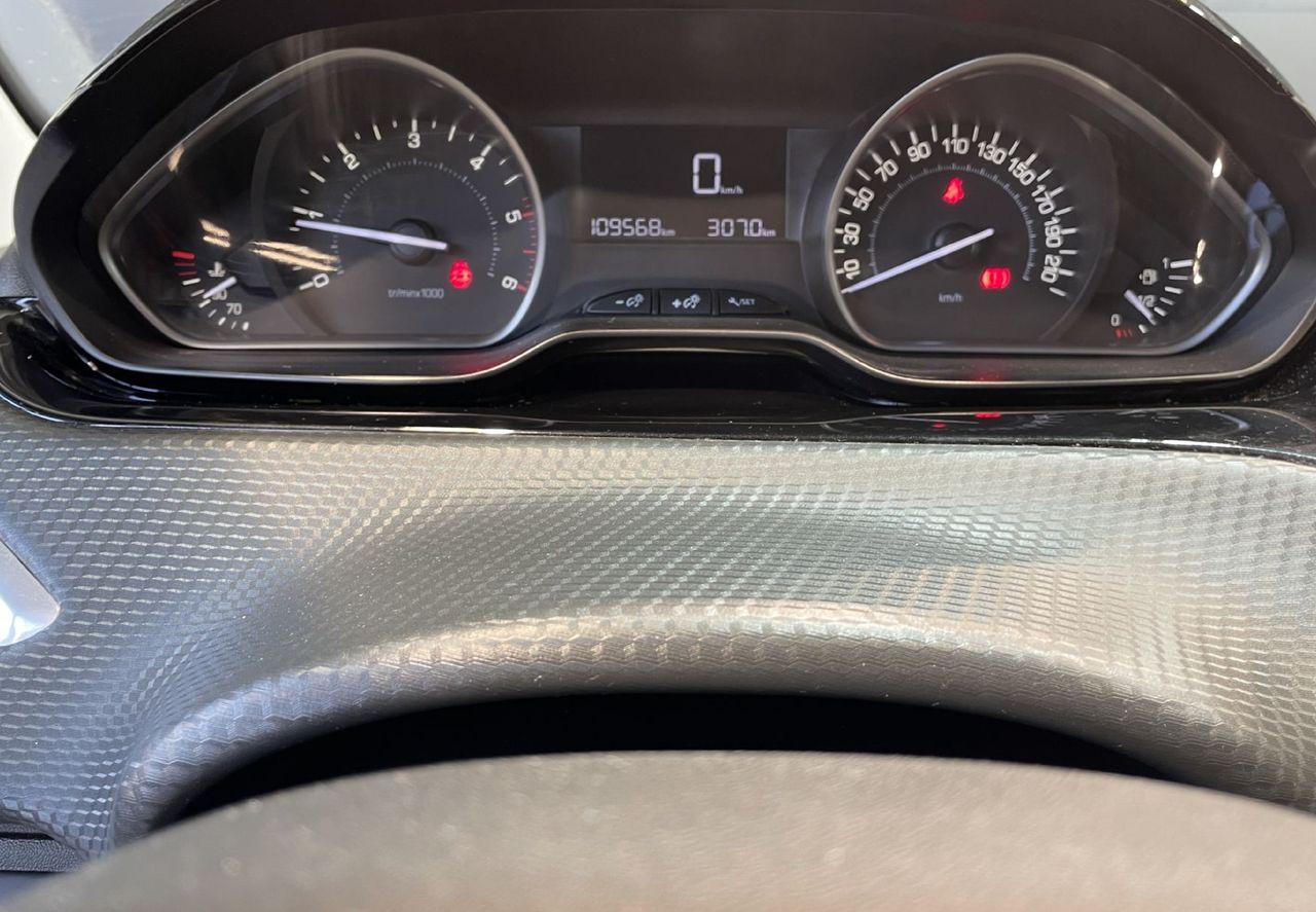 Zunanja slika - Peugeot 2008 - 1.6HDI-PARK SENZORJI-TEMPOMAT-MULTIFUNKCIJA-LED - 12