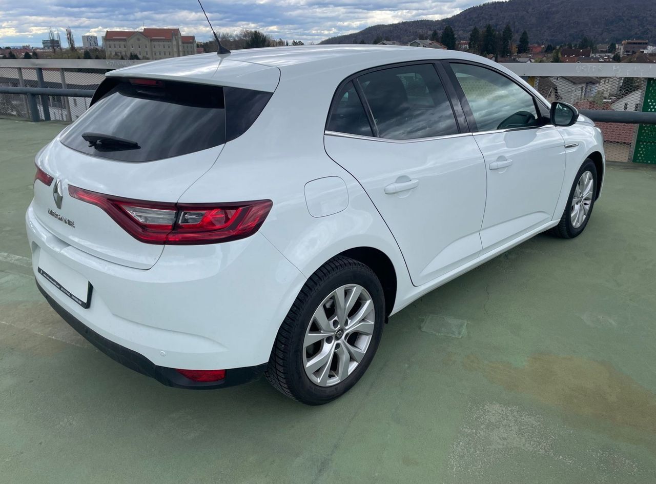 Zunanja slika - Renault Mégane - Megane 1.3 16 V PDC ZADAJ. - 6