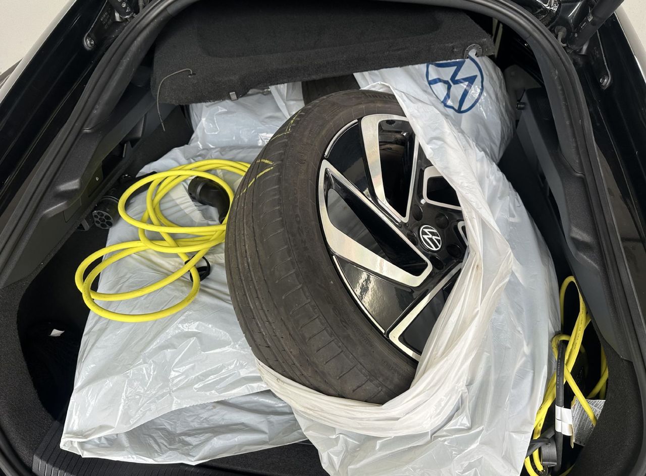 Zunanja slika - VW ID.7 - 77kWh Pro 210kW.NEMŠKI+4ALU.KAMERA.LED.ACC.PANORAM - 3