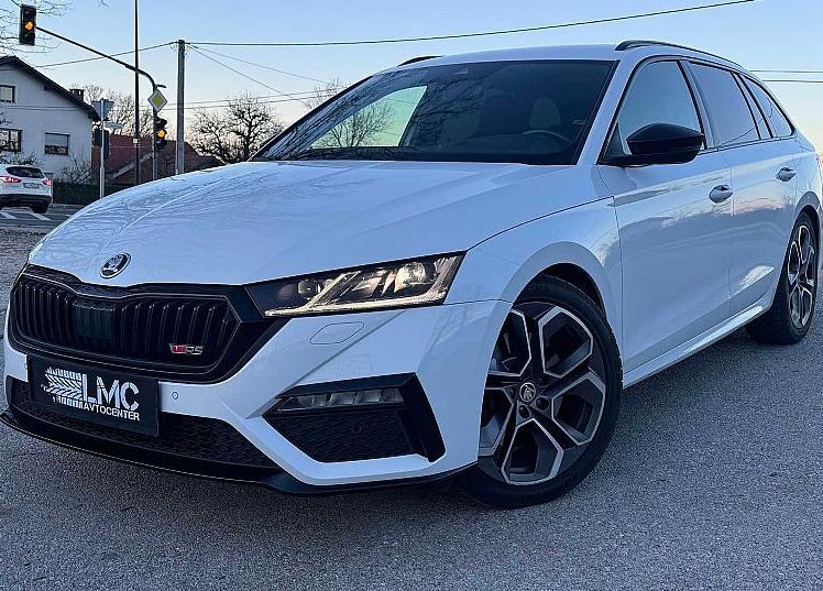 Zunanja slika - Škoda Octavia - RS 2.0 TSI 245ks °FULL LED° °AUT+F-1° °19-COL° - 2