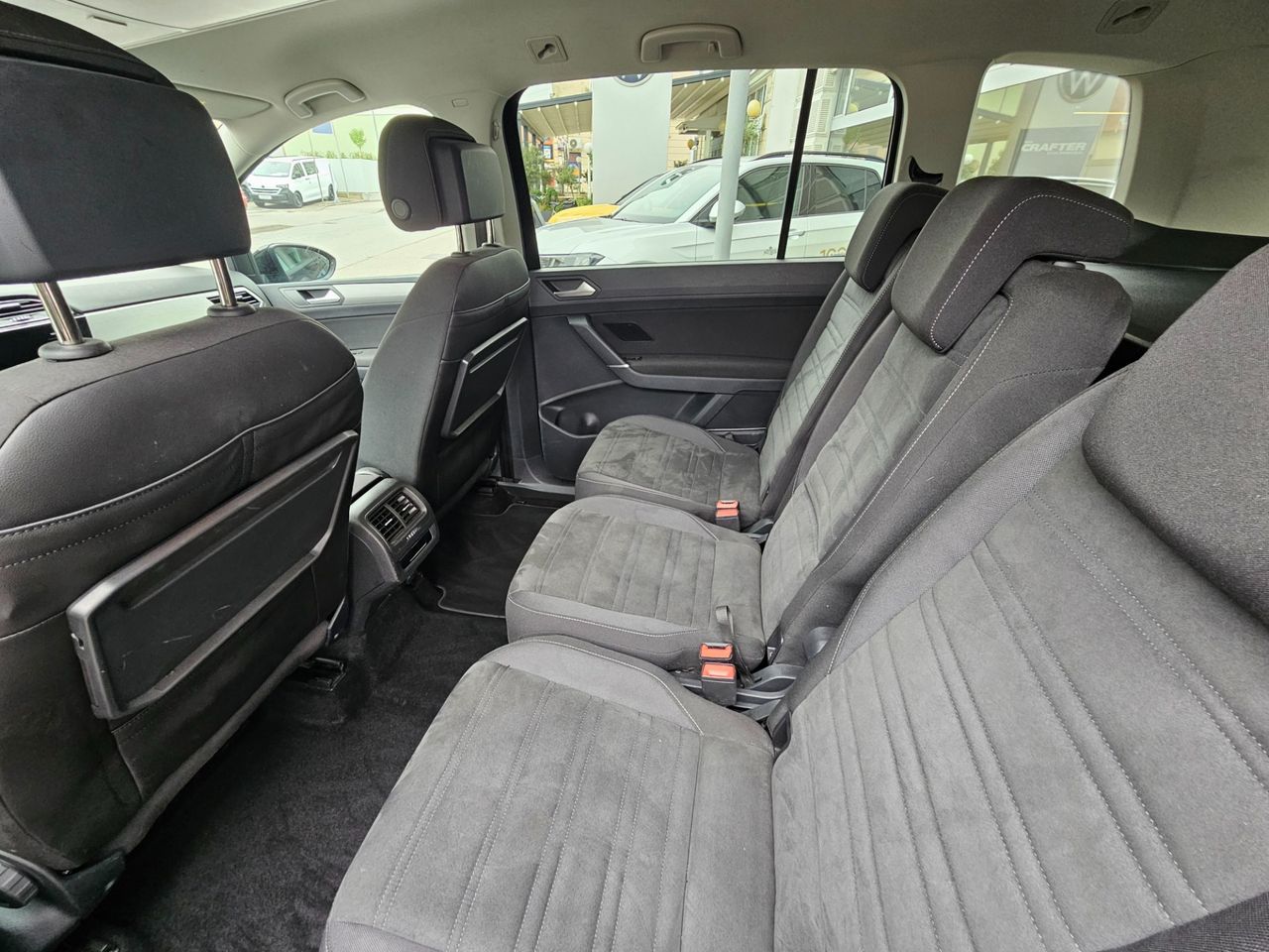 Zunanja slika - VW Touran - 2.0 TDI Family DSG - 8