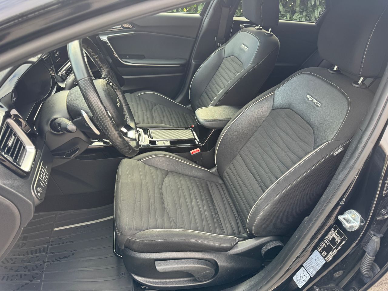 Notranja slika - KIA Ceed - KIA - 5