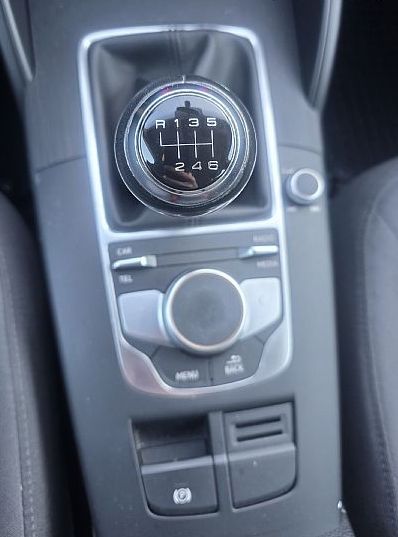 Zunanja slika - Audi A3 - 1.0 TFSI Design 85kW od 1.lastnika - 10