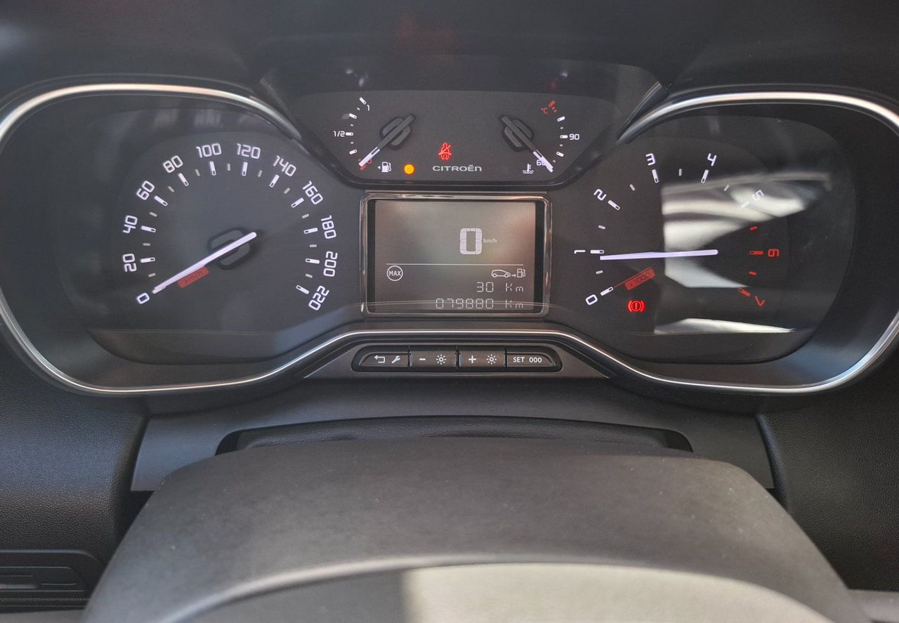 Zunanja slika - Citroën C3 Aircross - 1.2 PureTech 110 Shine Pack - ODLIČEN - 12