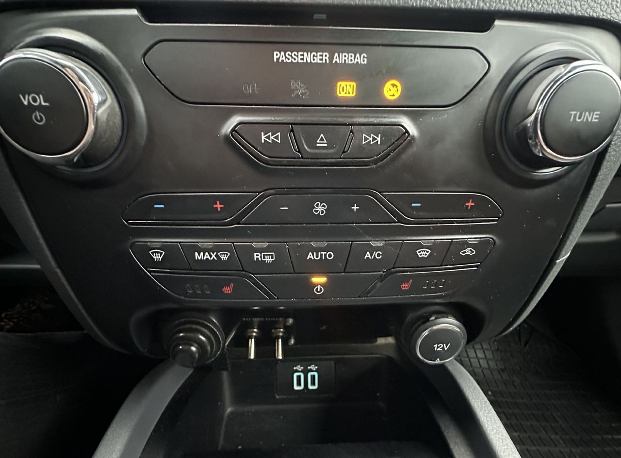 Zunanja slika - Ford Ranger - 3.2TDCI.4X4.KAMERA.NAVI.XENON.ZAP.DIFERENCIAL - 14