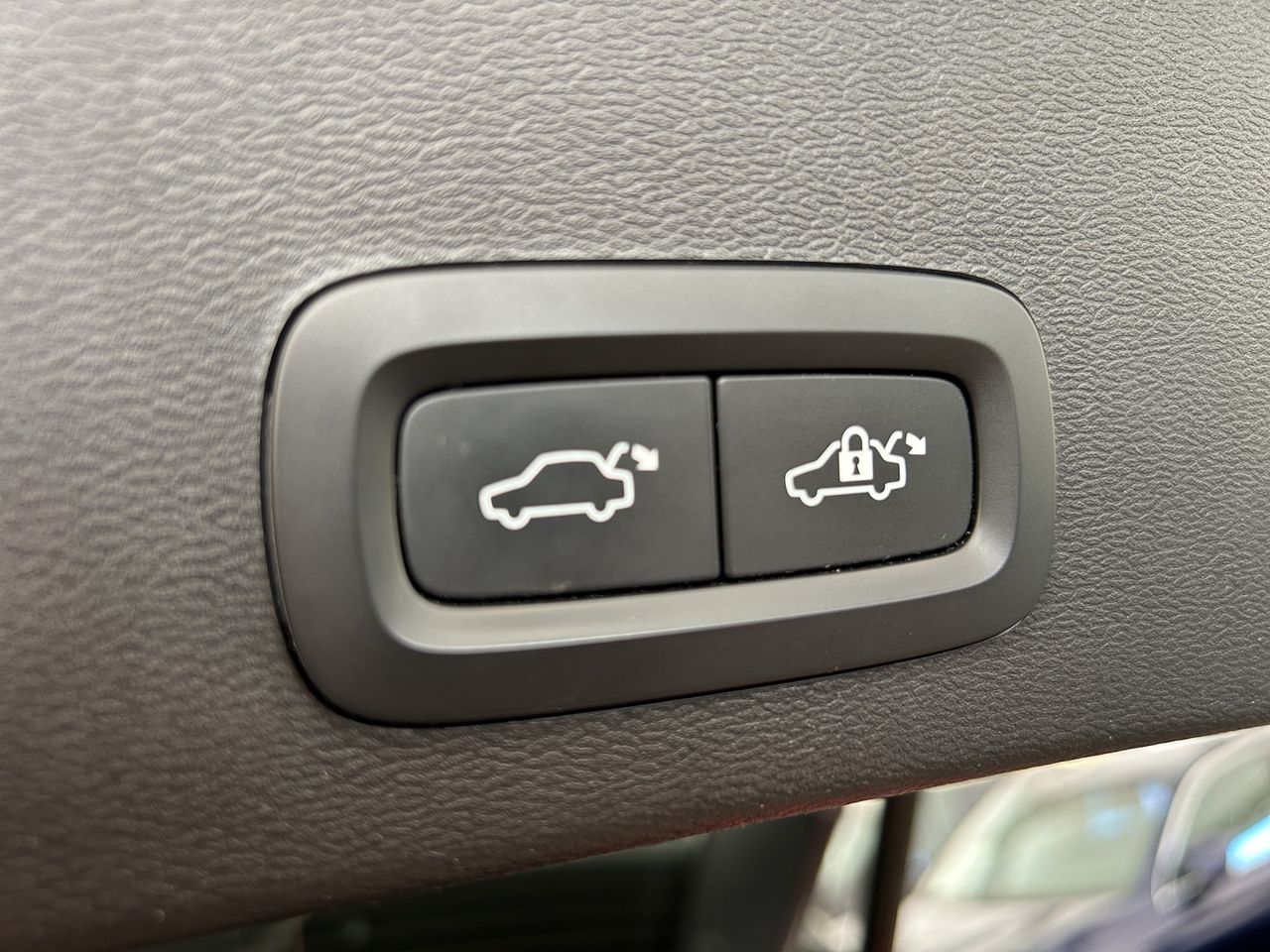 Zunanja slika - Volvo XC40 - B4P AWD Core Avt. - 14