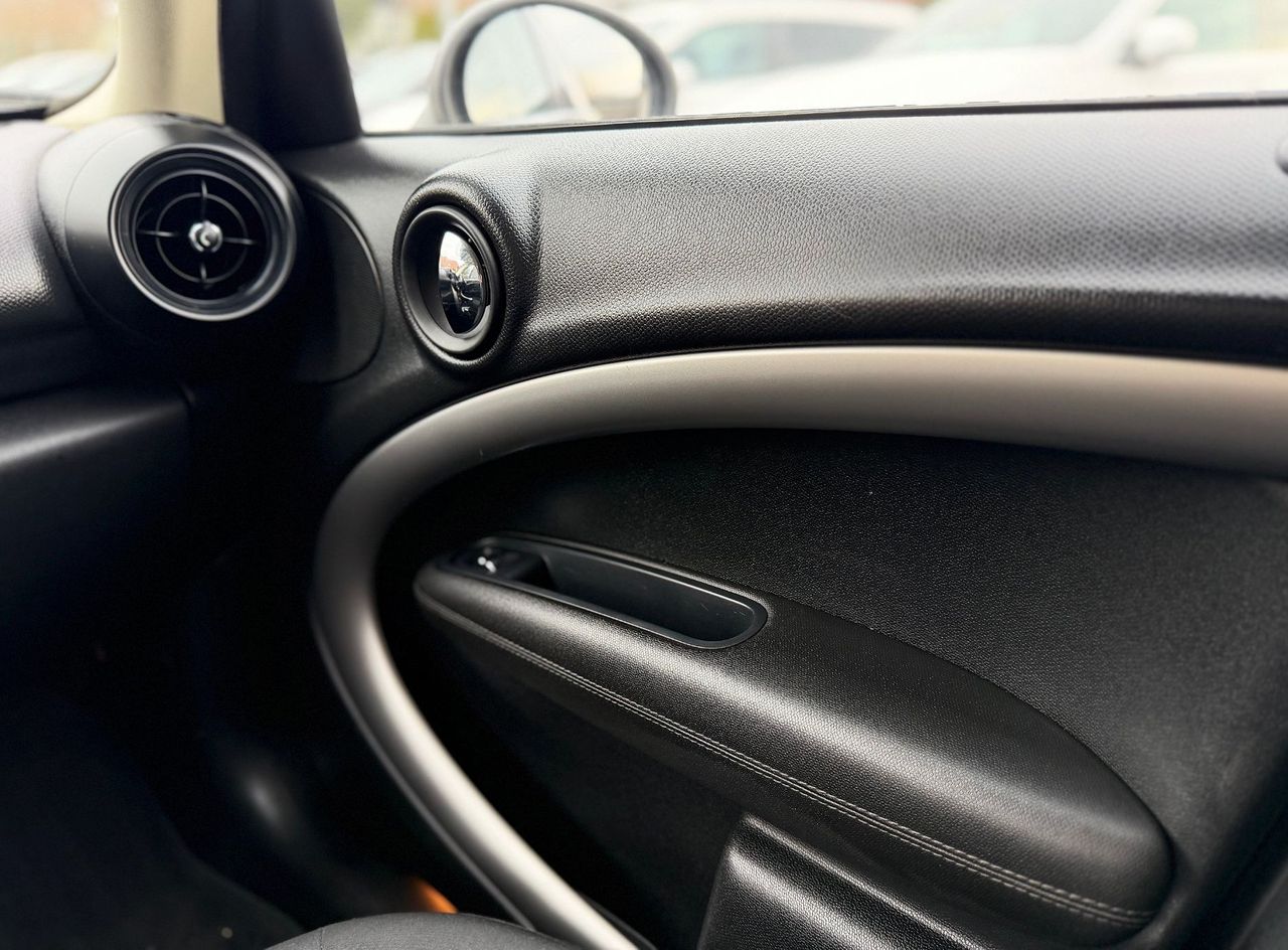 Zunanja slika - MINI Countryman - ONE D  LED NAVI TEMPOMAT AVTO.KLIMA ALU 17 - 19