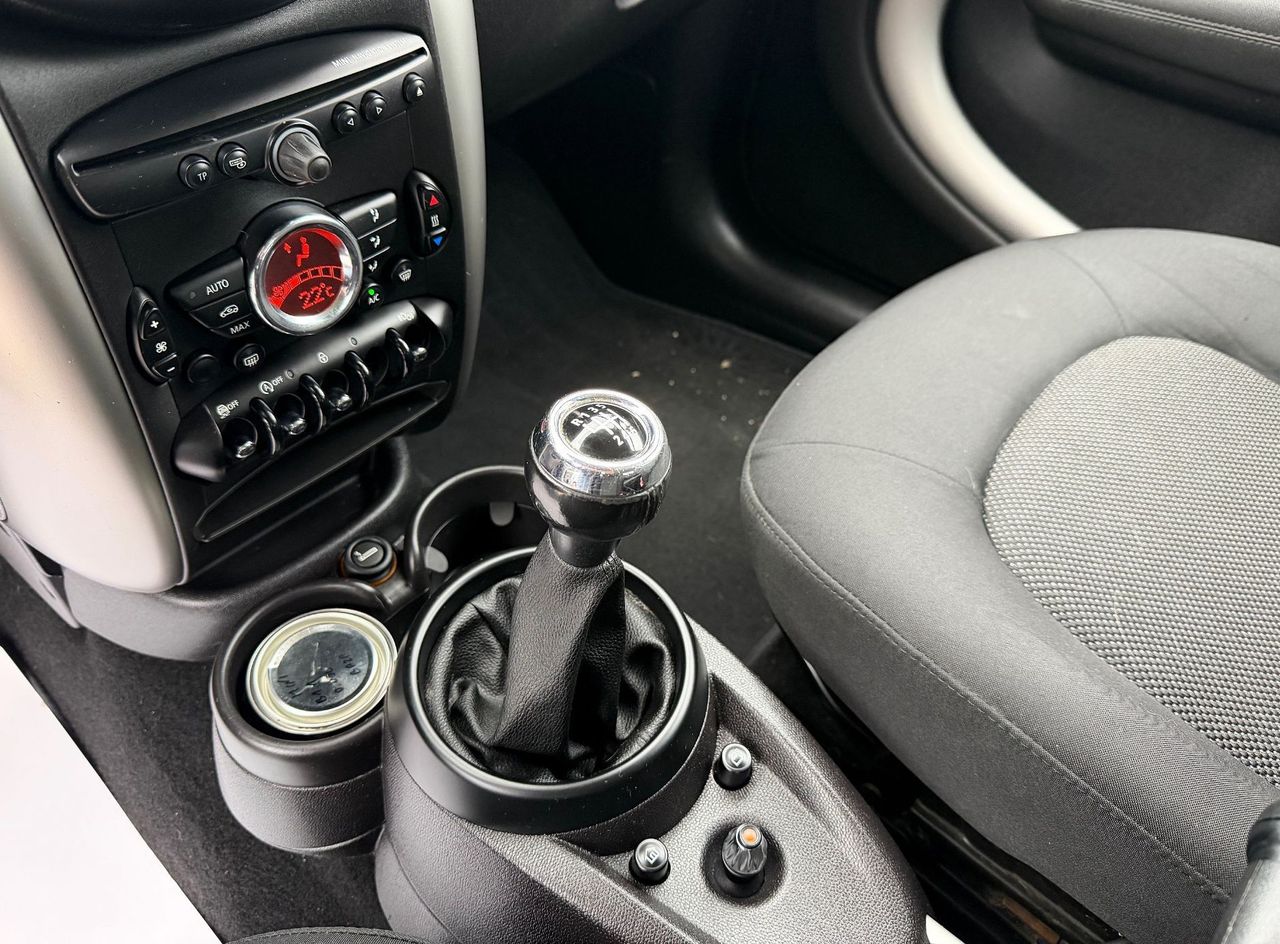 Zunanja slika - MINI Countryman - ONE D  LED NAVI TEMPOMAT AVTO.KLIMA ALU 17 - 17