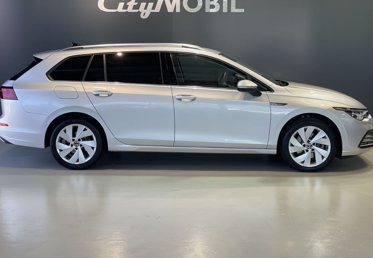 Zunanja slika - VW Golf - Variant VIRTUAL-KEYLESS-HEADUP-ALCANTARA-NAVI-MEMORY-DSG - 3