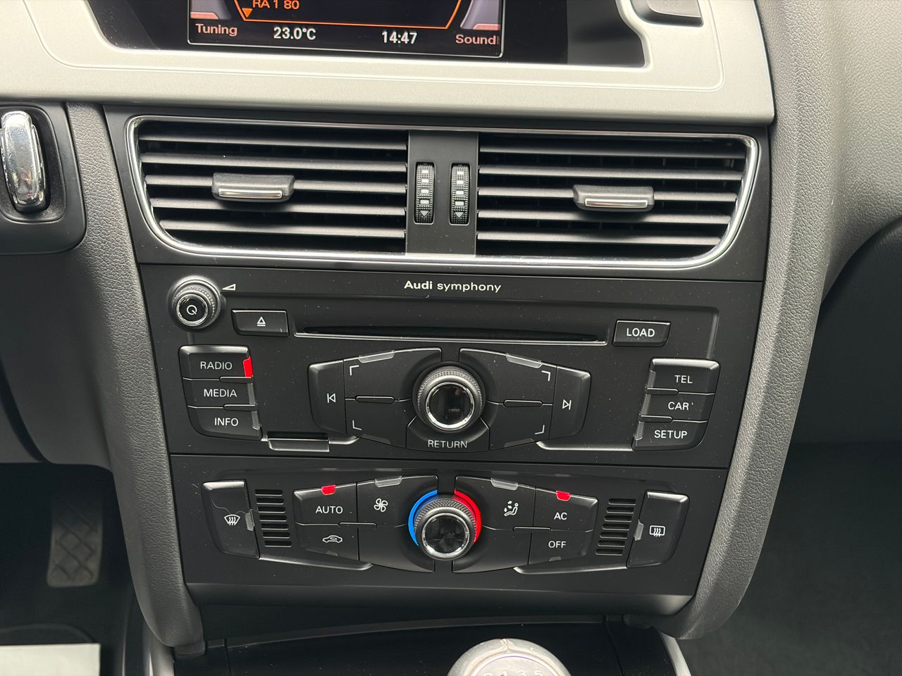 Notranja slika - Audi A4 - Audi - 9