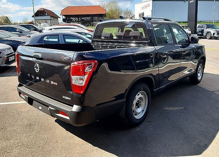 Zunanja slika - KG Mobility Musso - 2.2 XDI 4WD A T - 3