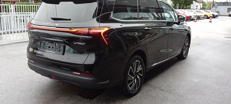 Zunanja slika - Forthing Forthing U Tour - U-Tour MY25 ADAS - NA ZALOGI - 5